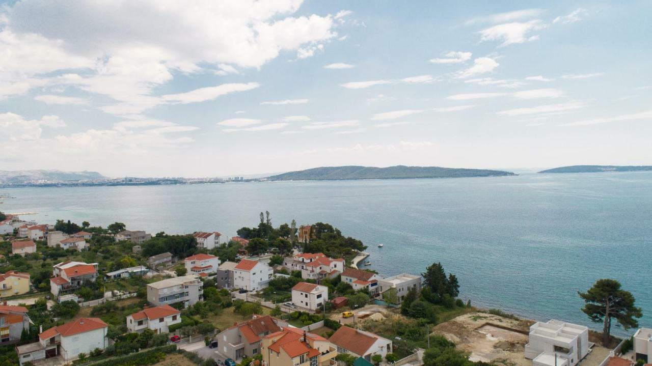 Navi Apartment Kastela Exterior photo
